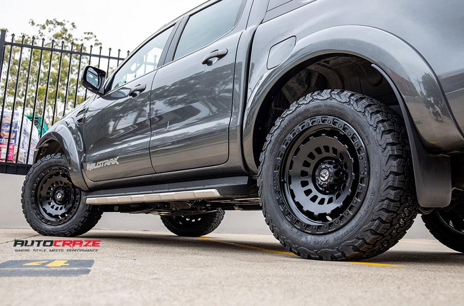 FORD-RANGER-ZEPHYR-MATTE-BLACK